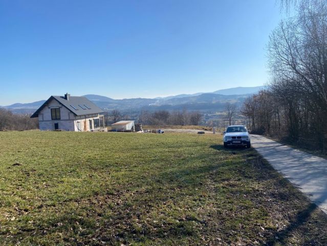 Działka budowlana Stróże. Zdjęcie 1