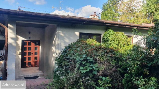 dom wolnostojący, 5 pokoi Łódź Polesie. Zdjęcie 1