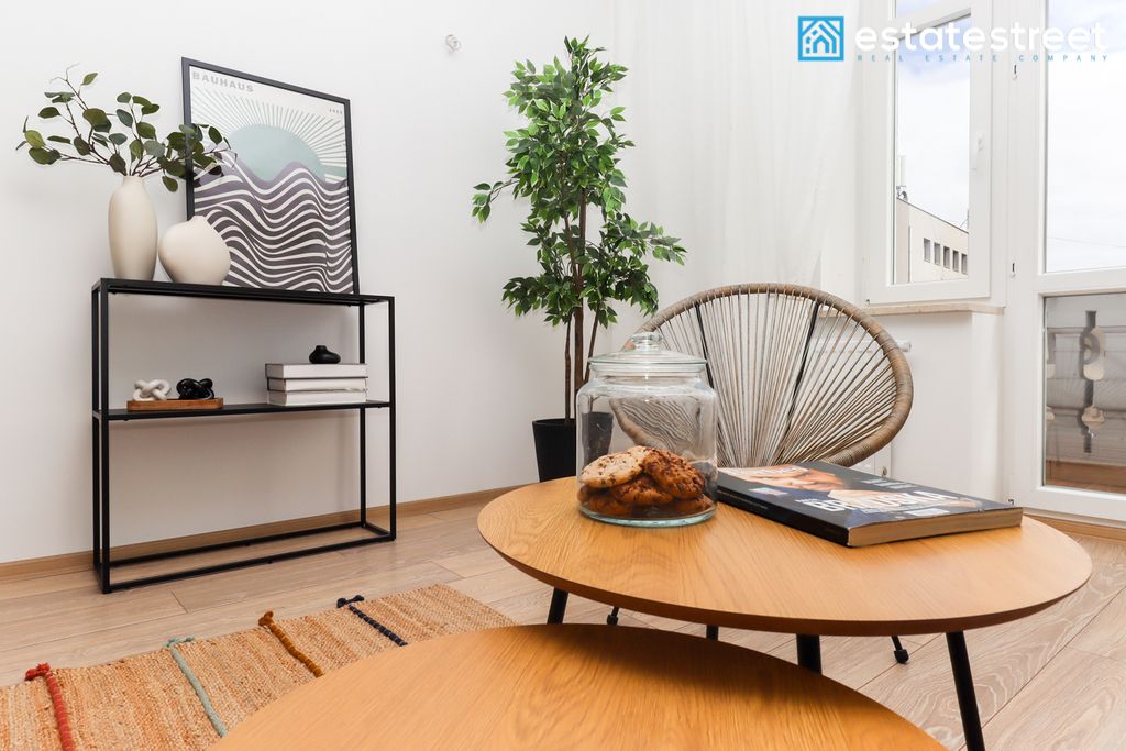 Mieszkanie 3-pokojowe Katowice Śródmieście, pl. Oddziałów Młodzieży Powstańczej. Zdjęcie 3