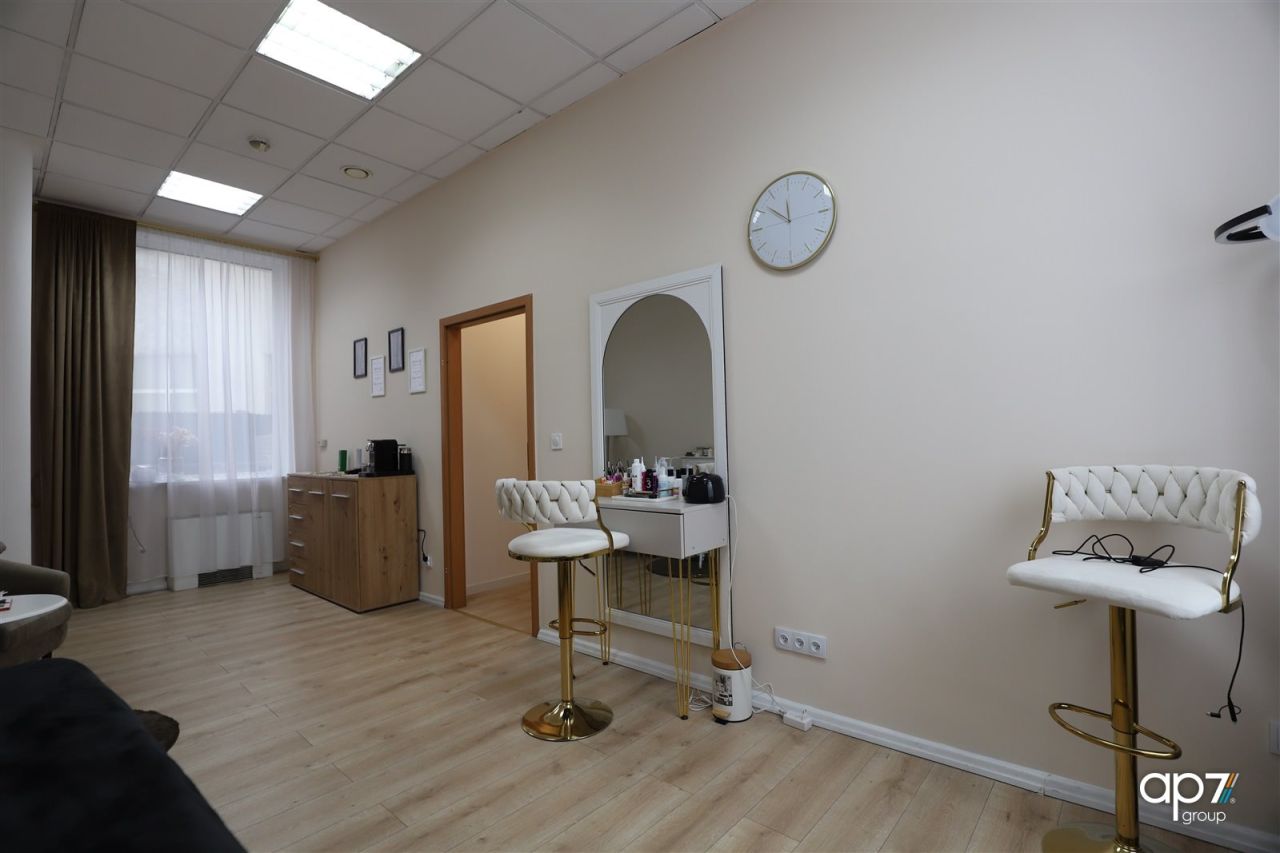 Lokal Kraków Stare Miasto. Zdjęcie 3