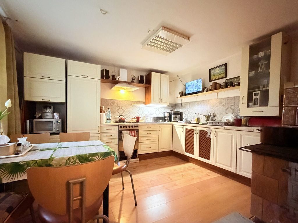 dom wolnostojący, 5 pokoi Baryczka. Zdjęcie 3