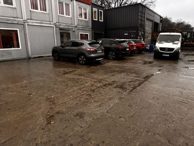 Nieruchomość komercyjna Warszawa Włochy. Zdjęcie 1