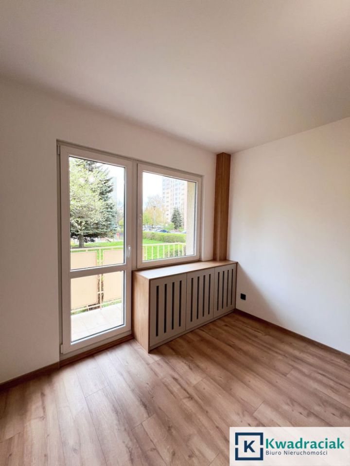 Mieszkanie 3-pokojowe Krosno, ul. Powstańców Warszawskich. Zdjęcie 11