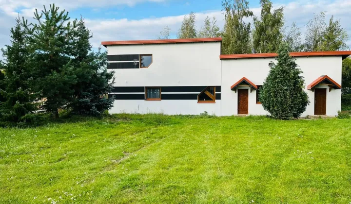 dom wolnostojący Niwna