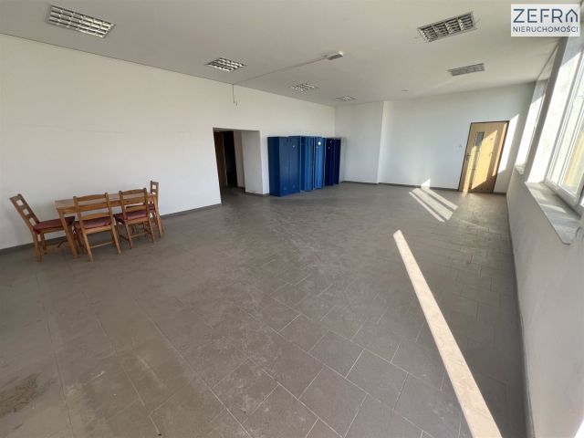 Hala/magazyn Babice. Zdjęcie 9