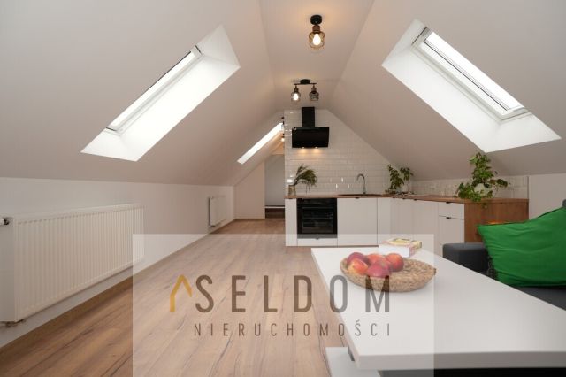 Mieszkanie 2-pokojowe Opole Groszowice, ul. Wawrzyńca Świerzego. Zdjęcie 2