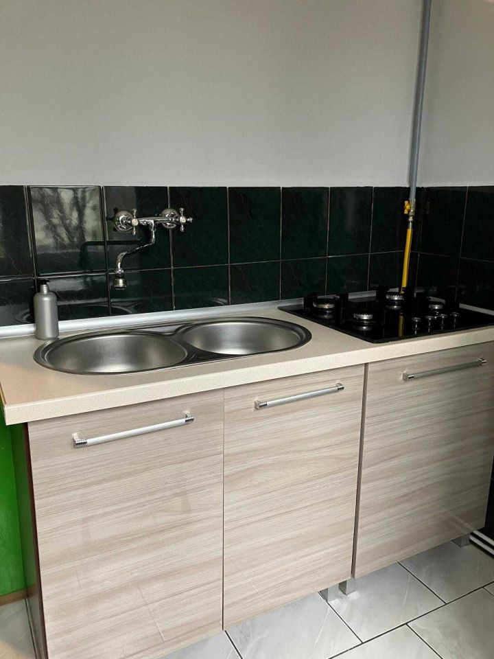 Mieszkanie 1-pokojowe Zabrze, ul. Józefa Korzeniowskiego. Zdjęcie 2