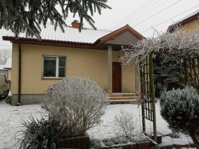 dom wolnostojący Radzanowo, ul. Słoneczna. Zdjęcie 1