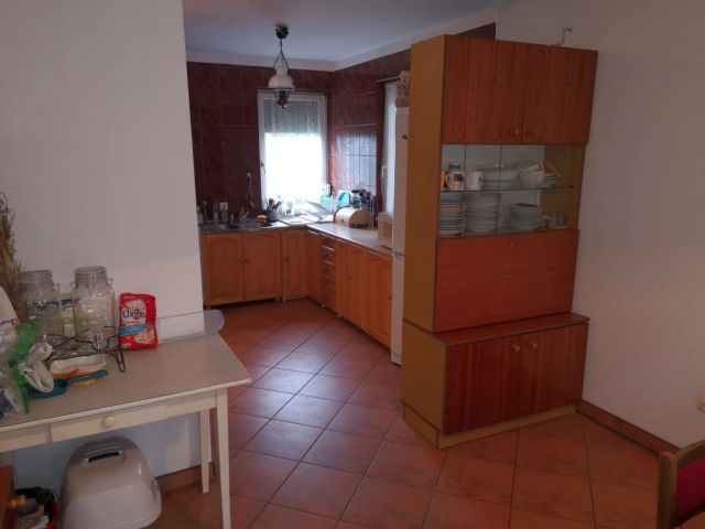 dom wolnostojący, 4 pokoje Ruda. Zdjęcie 5