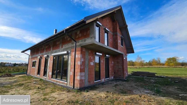 dom wolnostojący, 5 pokoi Rudna Mała. Zdjęcie 1