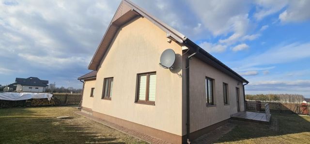 dom wolnostojący, 4 pokoje Rzekuń, ul. Rolna. Zdjęcie 2