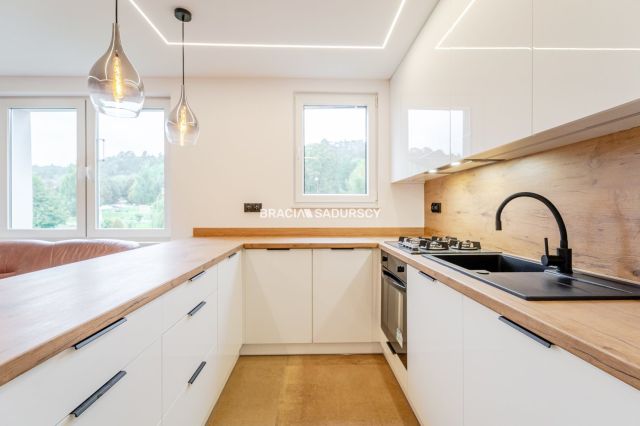 Mieszkanie 3-pokojowe Karniowice, ul. Osiedlowa. Zdjęcie 3