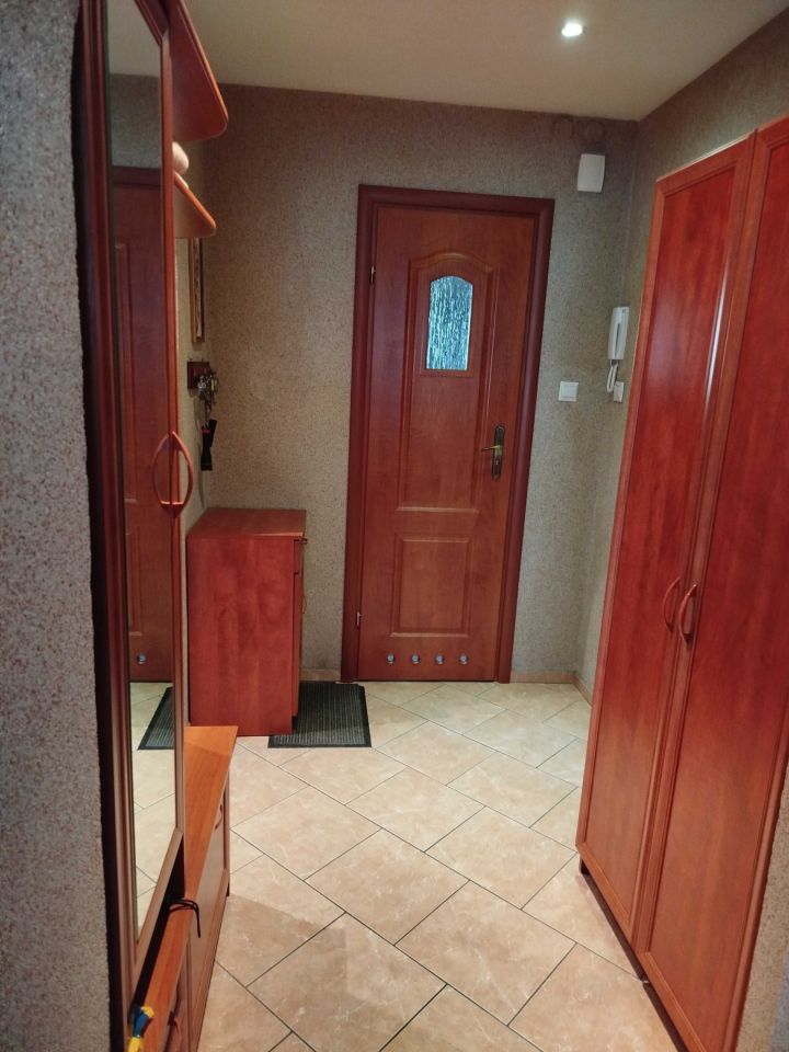 Mieszkanie 3-pokojowe Stronie Śląskie, ul. Mickiewicza. Zdjęcie 3