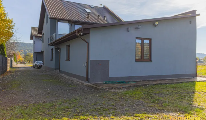 budynek wielorodzinny, 5 pokoi Niestachów