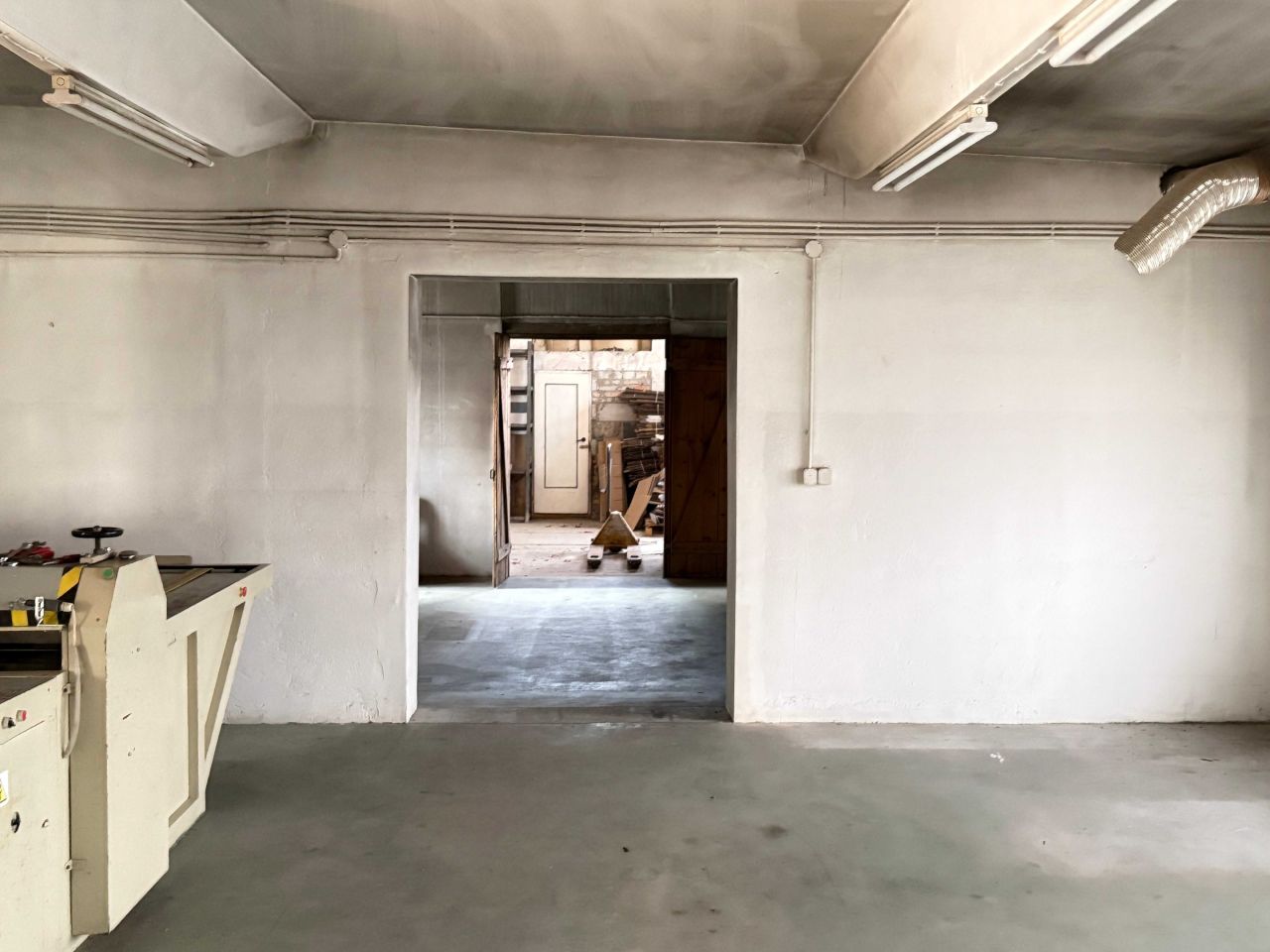 Hala/magazyn Polskie Gronowo. Zdjęcie 3