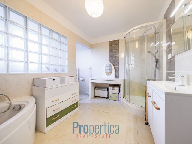 bliźniak, 8 pokoi Warszawa Ursus, ul. Robinii. Zdjęcie 8