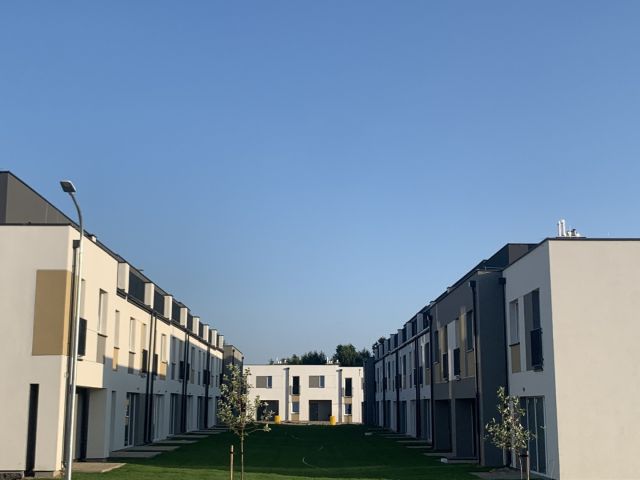 dom szeregowy, 3 pokoje Łódź Górna, ul. Zastawna. Zdjęcie 1