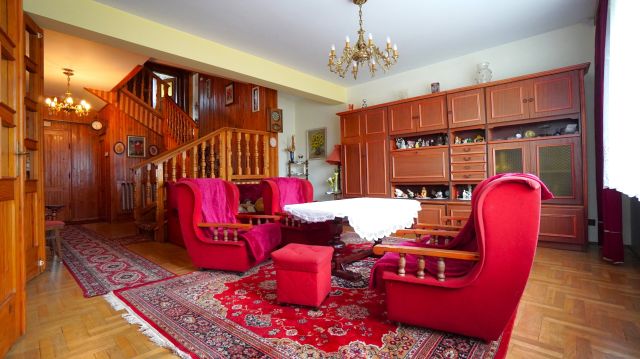 dom wolnostojący, 5 pokoi Gorlice, ul. Węgierska. Zdjęcie 3