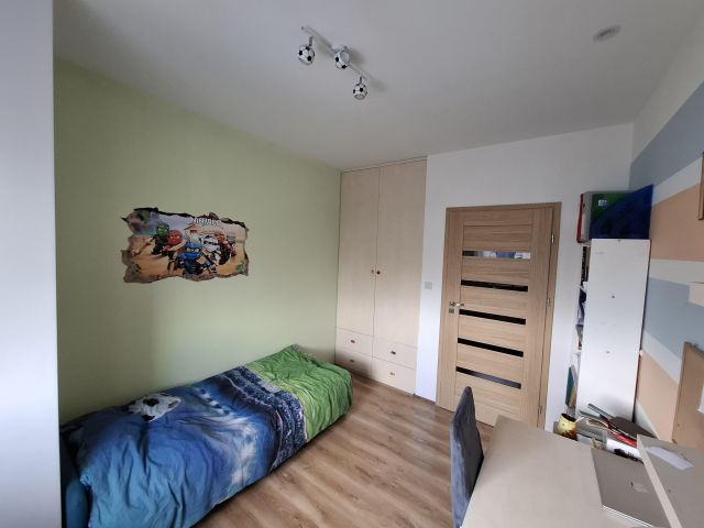 dom szeregowy, 5 pokoi Pruszków Żbików, ul. Miodowa. Zdjęcie 10
