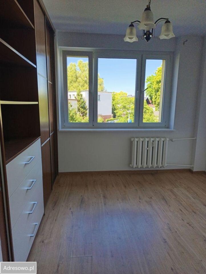 Mieszkanie 3-pokojowe Nowy Tomyśl, os. Północ. Zdjęcie 4
