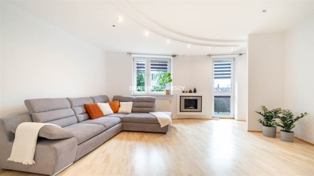 Mieszkanie 2-pokojowe Kraków Dębniki, ul. prof. Wojciecha Marii Bartla. Zdjęcie 1