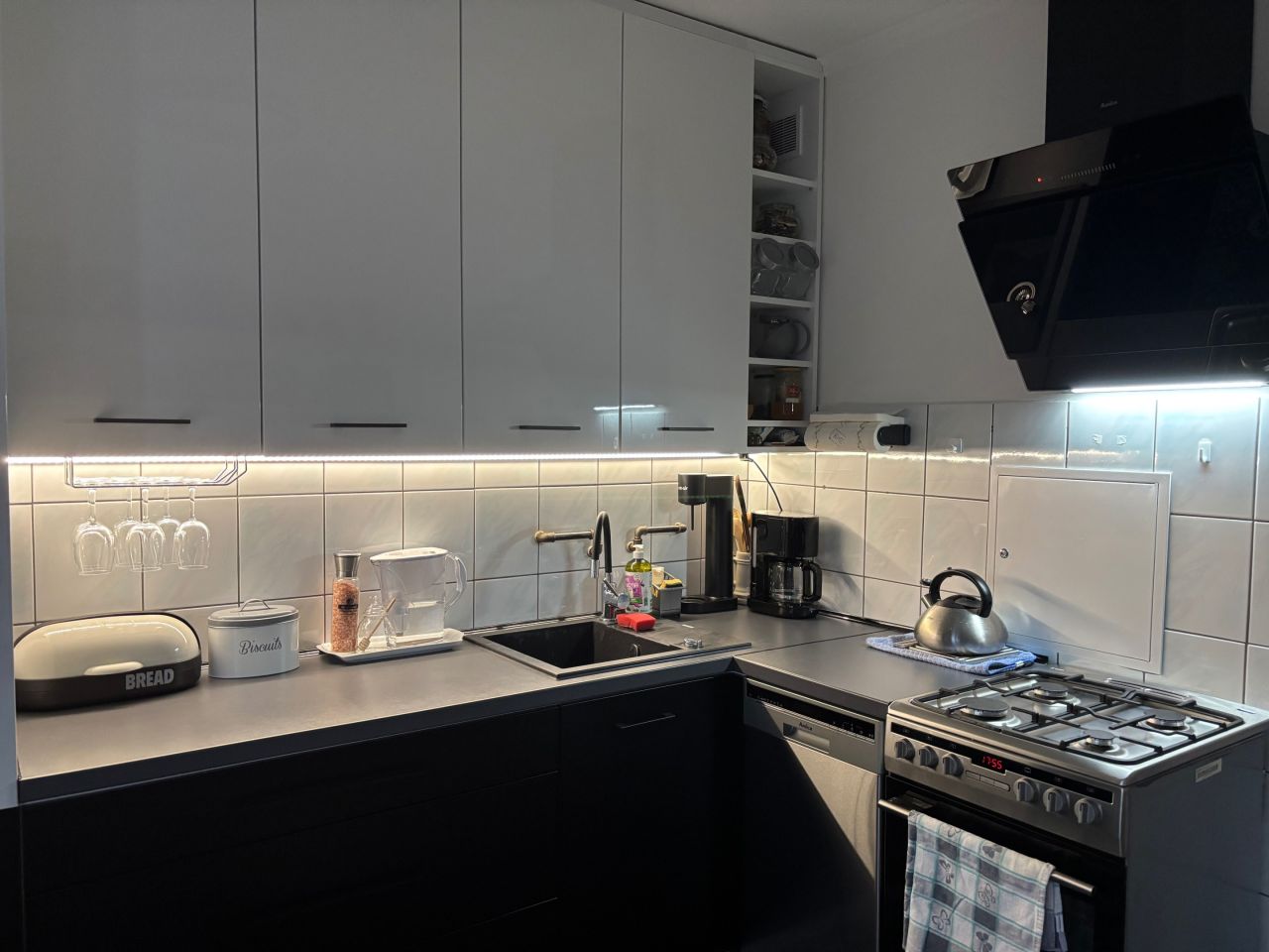 Mieszkanie 1-pokojowe Kielce. Zdjęcie 4