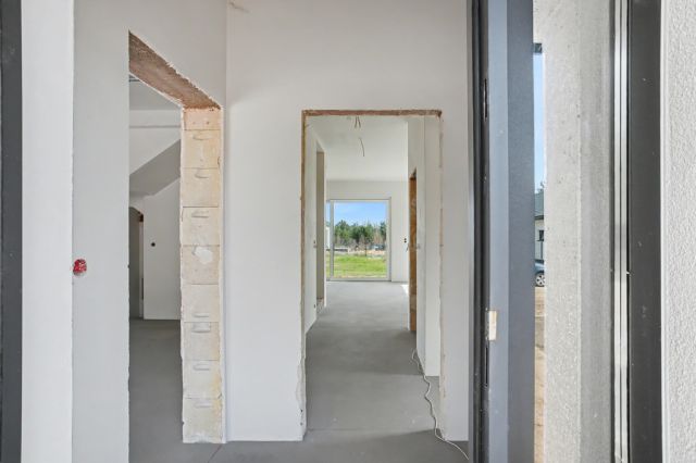 bliźniak, 5 pokoi Dosin. Zdjęcie 32