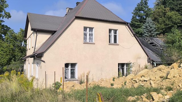 dom wolnostojący, 4 pokoje Polanica-Zdrój, ul. Jana Kilińskiego. Zdjęcie 1