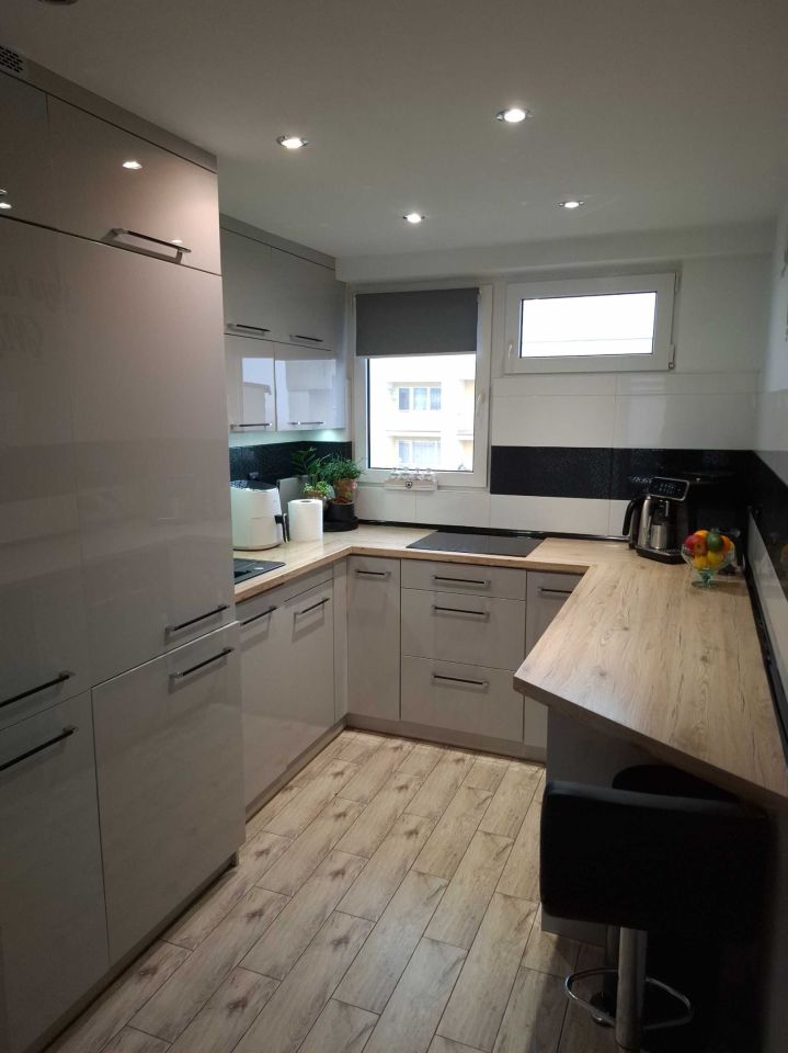 Mieszkanie 3-pokojowe Człuchów, os. gen. Władysława Sikorskiego. Zdjęcie 2