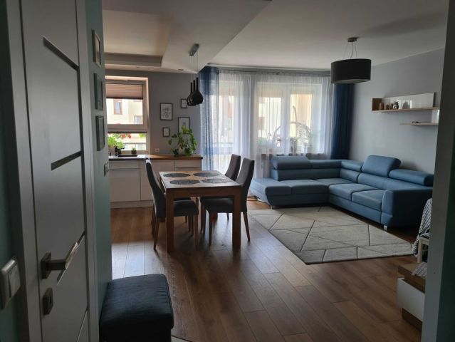 Mieszkanie 3-pokojowe Warszawa Włochy, ul. Aleksandra Prystora. Zdjęcie 1