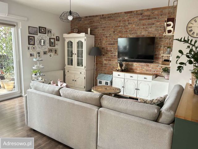 Mieszkanie 3-pokojowe Ząbki, ul. Kaszubska. Zdjęcie 1