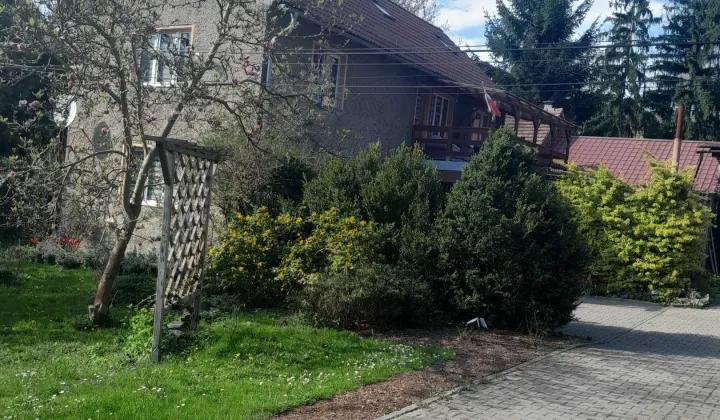 dom wolnostojący, 5 pokoi Rząsiny