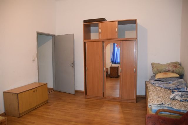 Mieszkanie 3-pokojowe Gniezno. Zdjęcie 3
