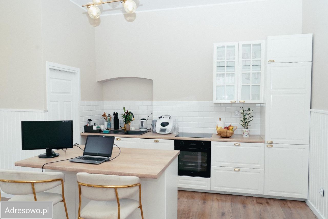 Mieszkanie 2-pokojowe Borkowice. Zdjęcie 1