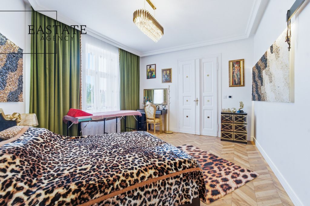 Mieszkanie 3-pokojowe Chorzów, pl. Dworcowy. Zdjęcie 7