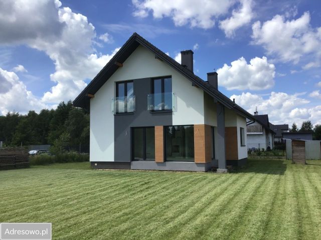 dom wolnostojący, 6 pokoi Jaktorów, ul. Wołodyjowskiego. Zdjęcie 1