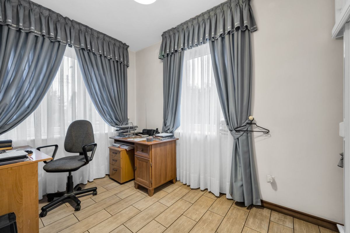 Lokal Piastów, ul. Orła Białego. Zdjęcie 11