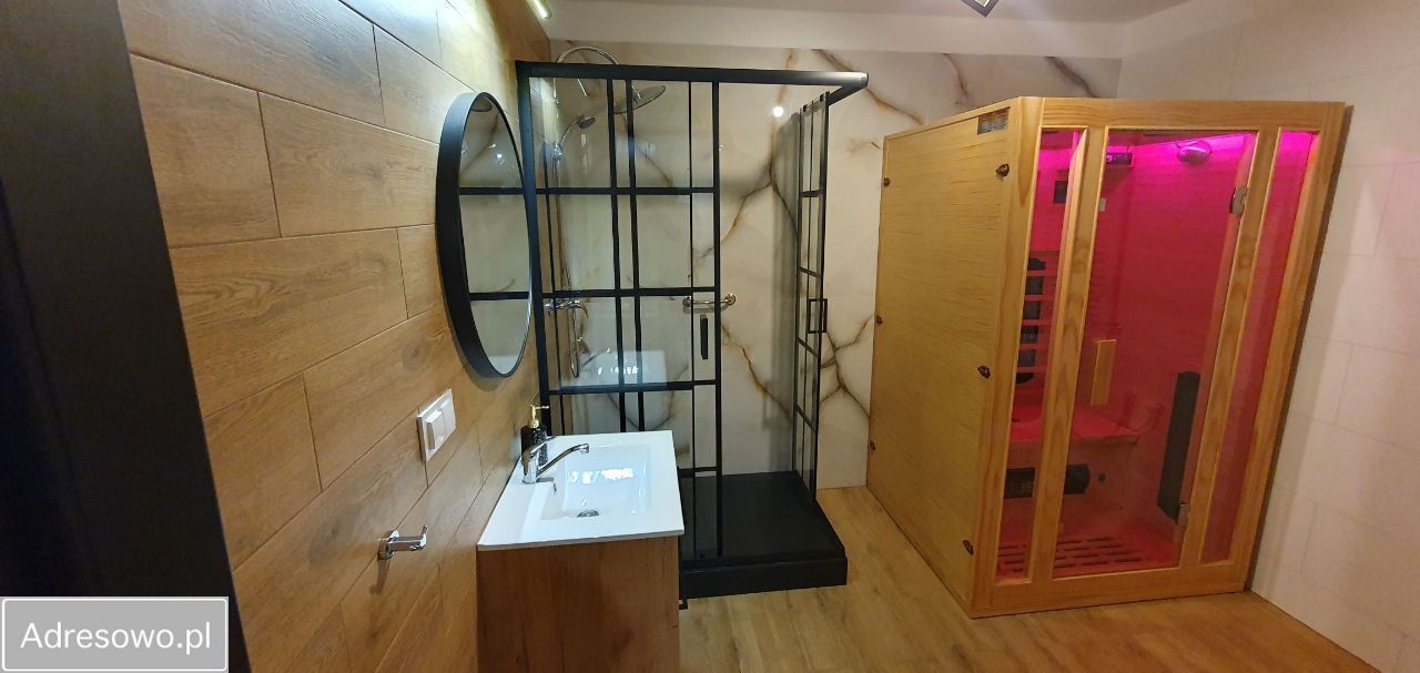 Mieszkanie 4-pokojowe Ustroń, ul. Wczasowa. Zdjęcie 2