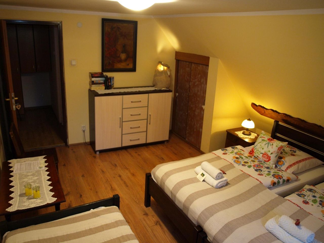 dom wolnostojący, 7 pokoi Piechowice Michałowice, ul. Zaciszna. Zdjęcie 10