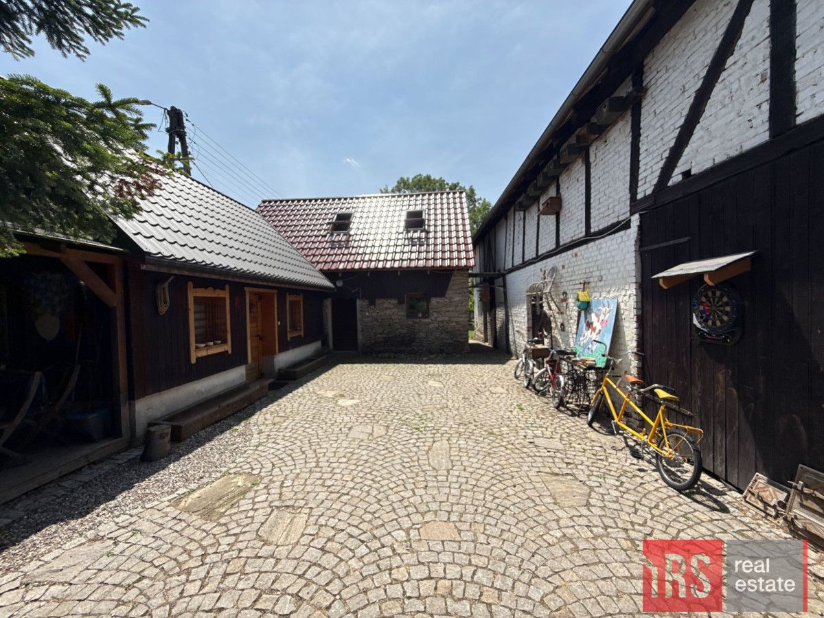 dom wolnostojący, 8 pokoi Kalinowice Górne. Zdjęcie 11