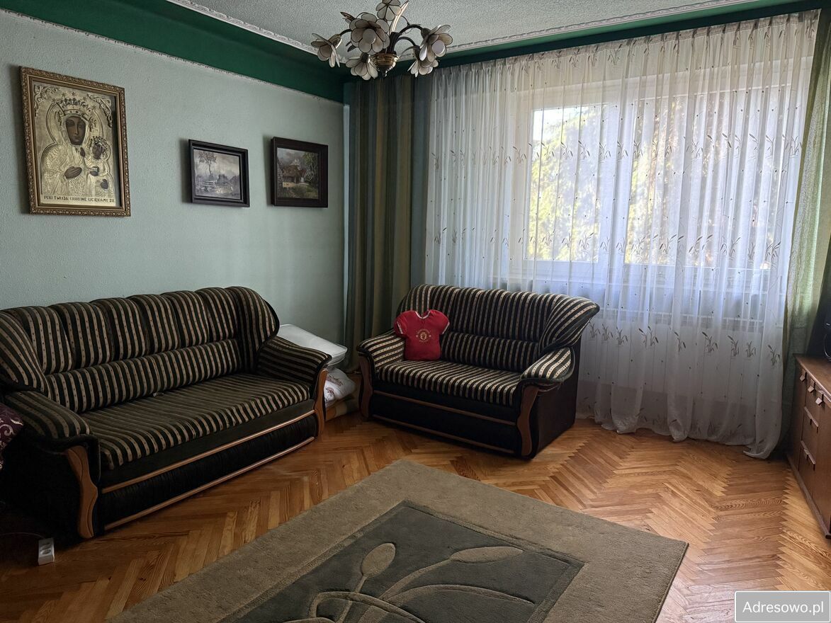 dom wolnostojący, 5 pokoi Radom Janiszpol, ul. gen. Stefana Roweckiego "Grota". Zdjęcie 2