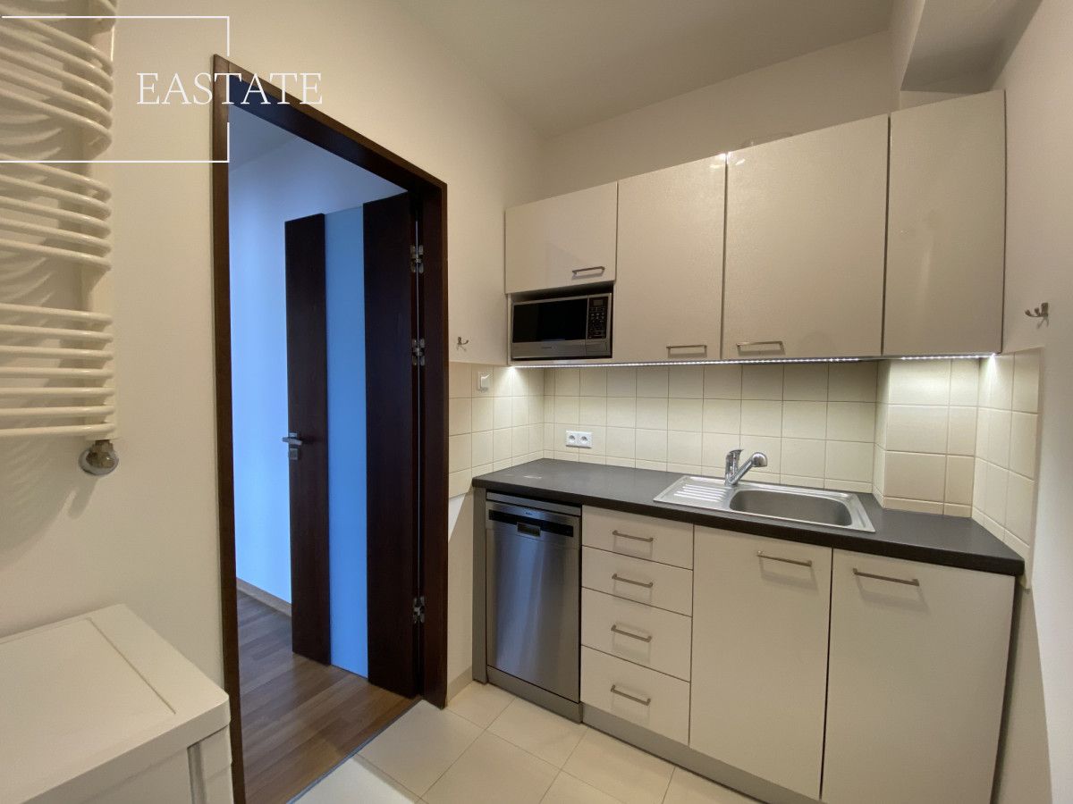 Mieszkanie 5-pokojowe Warszawa Praga-Południe, ul. Białowieska. Zdjęcie 12