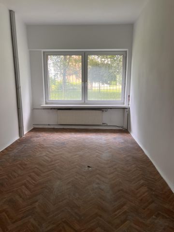 Mieszkanie 3-pokojowe Kraków Azory, ul. Marii Jaremy. Zdjęcie 1
