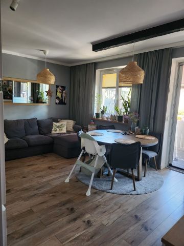 Mieszkanie 4-pokojowe Warzymice. Zdjęcie 1