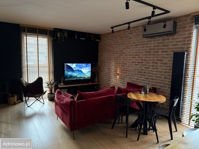 Mieszkanie 3-pokojowe Nowy Dwór Mazowiecki, ul. Dębowa. Zdjęcie 1