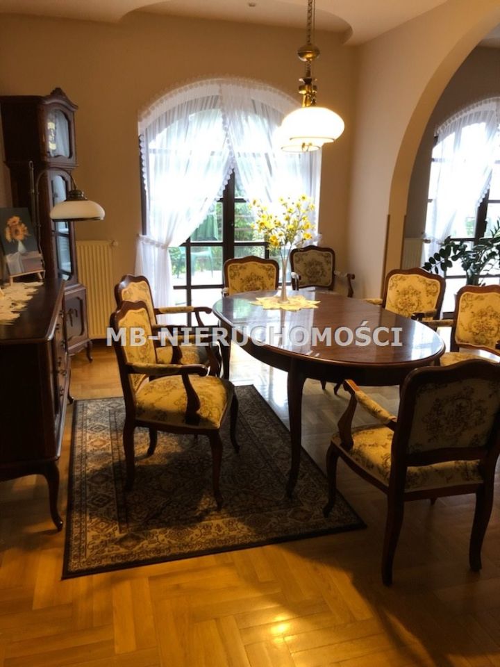 dom wolnostojący, 10 pokoi Zalbki. Zdjęcie 7