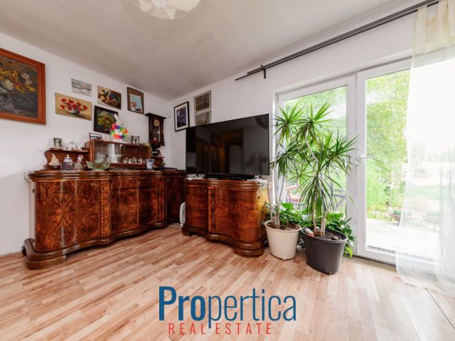 dom wolnostojący, 4 pokoje Złotokłos, ul. 3 Maja. Zdjęcie 3