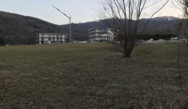Działka inwestycyjna Bielsko-Biała Kamienica, al. Armii Krajowej