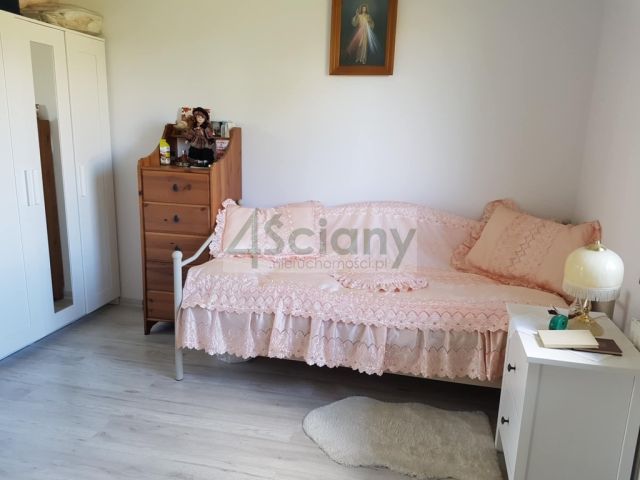 dom wolnostojący, 6 pokoi Chotomów. Zdjęcie 15