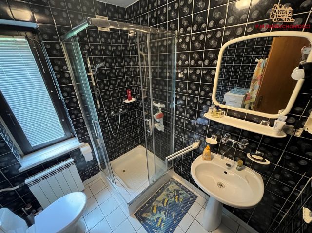 dom wolnostojący, 18 pokoi Brenna. Zdjęcie 10